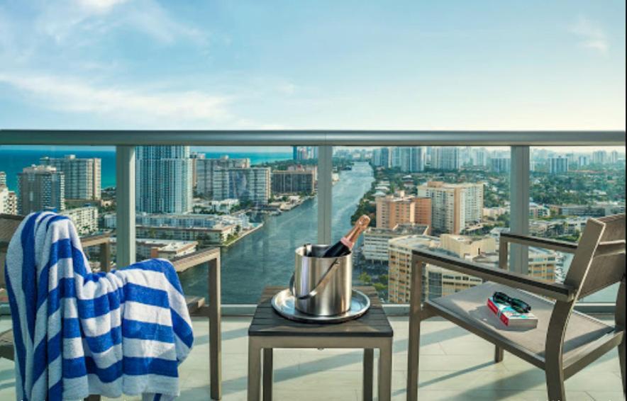 Studio In Hallandale 2 Beds Hallandale Beach Kültér fotó