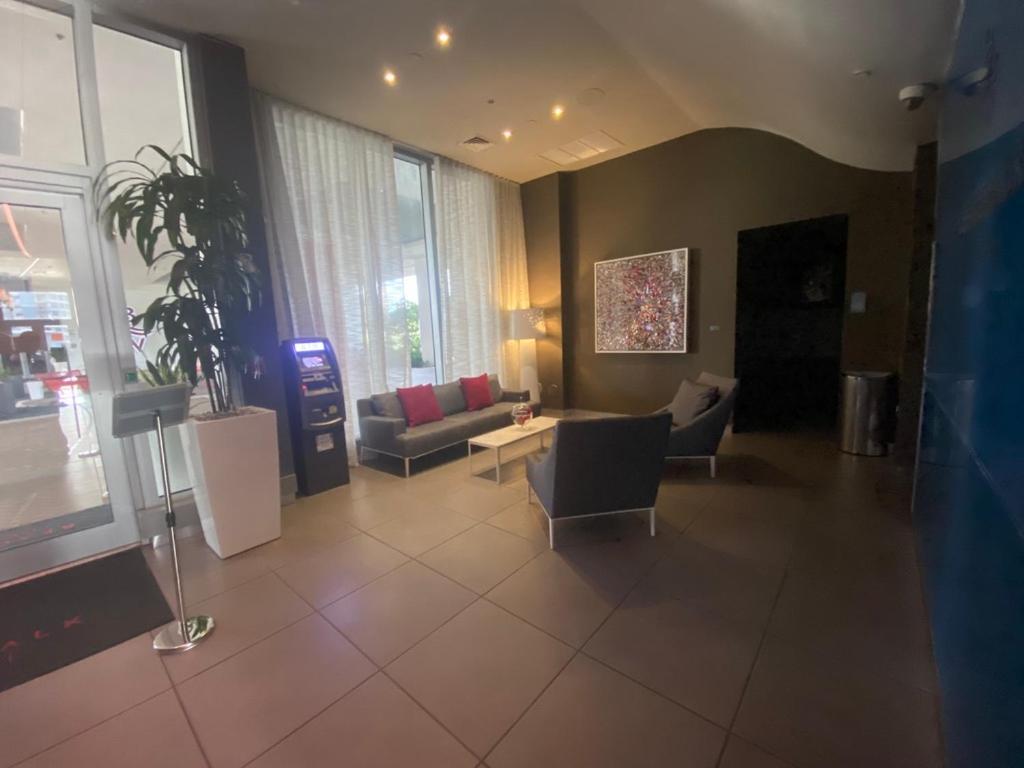 Studio In Hallandale 2 Beds Hallandale Beach Kültér fotó